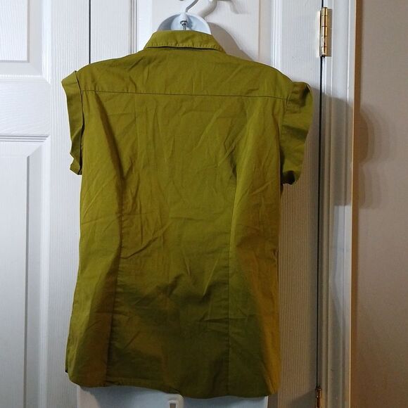 Worthington olive green sleeveless button down shirt blouse Sz M NWOT - Picture 4 of 5